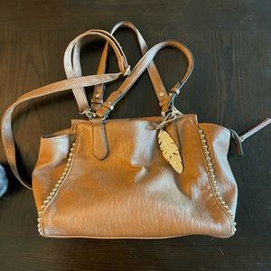 Jessica Simpson purse. Good condition.